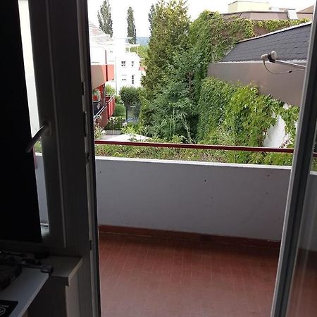 Ferienwohnung Mit Balkon In קרומפנדורף מראה חיצוני תמונה