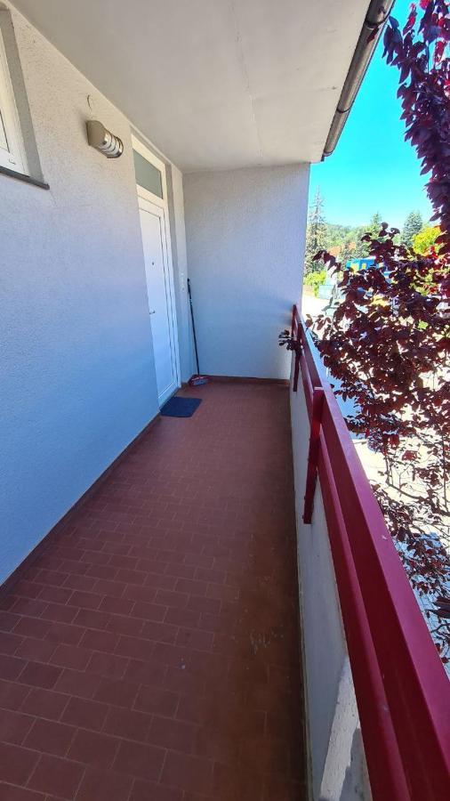 Ferienwohnung Mit Balkon In קרומפנדורף מראה חיצוני תמונה